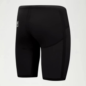 O Fato de Banho Competição Homem Speedo Fastskin LZR Pure Valor 2.0 apresenta a mais recente evolução da gama Fastskin LZR Pure Valor, desenvolvido por nadadores para nadadores. Feito de material leve com compressão moderada e construção projetada para suportar uma maior amplitude de movimento. A gama Valor 2.0 inclui uma costura interna compressiva na perna, projetada para um melhor suporte muscular, e possui um novo acabamento repelente à água de longa duração. O jammer de cintura regular oferece maior flexibilidade e pode ser preferido por nadadores de bruços e medley. Este produto foi totalmente aprovado pela FINA.