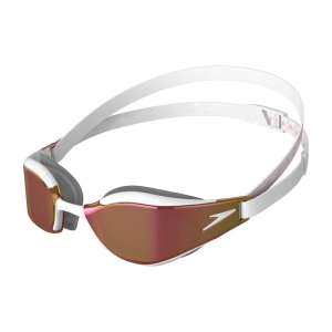 Óculos de Natação Speedo Fastskin Hyper Elite Espelhado Branco Dourado Comemorando 10 anos desde o lançamento dos nossos óculos de competição mais bem-sucedidos, o FS3 Elite, temos o orgulho de apresentar os Óculos de Natação Speedo Fastskin Hyper Elite Espelhado Aprovado World Aquatics. Repletos de tecnologias hidrodinâmicas e de melhoria de desempenho, os novos e melhorados Óculos de Natação Speedo Fastskin Hyper Elite Espelhado Aprovado World Aquatics dão aos nadadores competitivos confiança e uma vantagem nas competições. Desenvolvidos em estreita colaboração com os melhores atletas do mundo e totalmente aprovados pela FINA.
