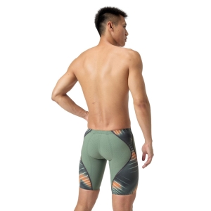 Apresentamos a mais recente evolução da nossa linha o Fato de Banho Competição Homem Speedo Fastskin LZR Pure Intent 2.0, desenvolvido por nadadores para nadadores. Ainda com camadas duplas compressivas e uma construção ergonómica das costuras projetada para conectar grupos musculares-chave para maior retorno de energia, a linha Intent 2.0 possui um novo acabamento duradouro repelente à água. As zonas de tecido texturizado visam a redução de arrasto para um desempenho ótimo, enquanto a construção de tecido triplo com costuras coladas foi projetada para permitir maior movimento. Com prendedores de perna de precisão e o nosso melhor cós, é projetado para reduzir a entrada de água. Este produto foi totalmente aprovado pela FINA.