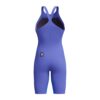 O Fato de Banho Competição Mulher Speedo Fastskin LZR Pure Valor 2.0 apresenta a mais recente evolução, desenvolvido por nadadores para nadadores. Feito de material leve com compressão moderada e construído para suportar uma maior amplitude de movimento. O Fato de Banho Competição Mulher Speedo Fastskin LZR Pure Valor 2.0 inclui uma costura interna compressiva na perna, projetada para um melhor suporte muscular, e possui um novo acabamento repelente à água de longa duração. A dupla camada ao redor dos abdominais oferece maior estabilidade do core, para que obtenha o melhor do seu nado. O design openback oferece liberdade de movimento e pode ser preferido por nadadores com costas arqueadas. Este produto foi totalmente aprovado pela FINA.