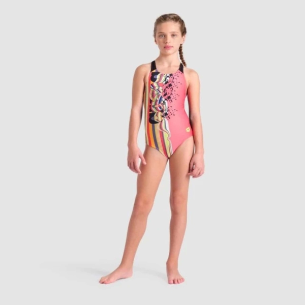 007918-350 ii Dá um toque de criatividade artística aos treinos de piscina com o nosso Fato de Banho Menina Arena Palette Swim Pro Back! Vibrante e cheio de personalidade, este fato de banho de uma peça apresenta riscas coloridas, alças de suporte, costas abertas e um ajuste impecável. Disponível em duas combinações de cores e fabricado com o nosso tecido MaxLife Eco, altamente resistente ao cloro e de secagem rápida, é uma opção divertida e durável para qualquer sessão de natação.