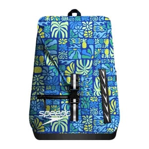 A Mochila Speedo 35L Team Summer Stamp Deep Sapphire é resistente, organizada e ideal para treinos e competições, com bolsa removível para separar material molhado e seco.